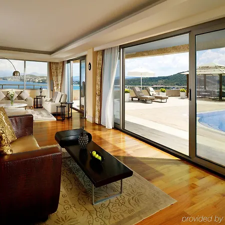 Hotel Sheraton And 5*